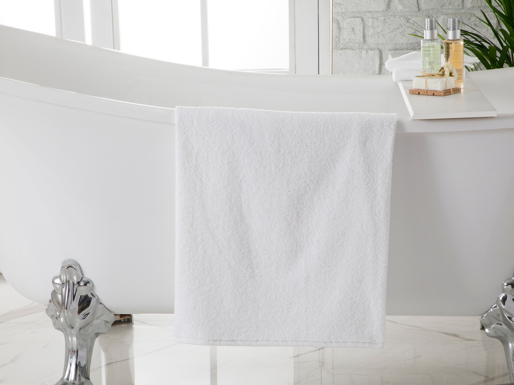 large white towels, luxury white towels,