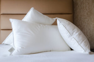 types of pillows used in 5 star hotels