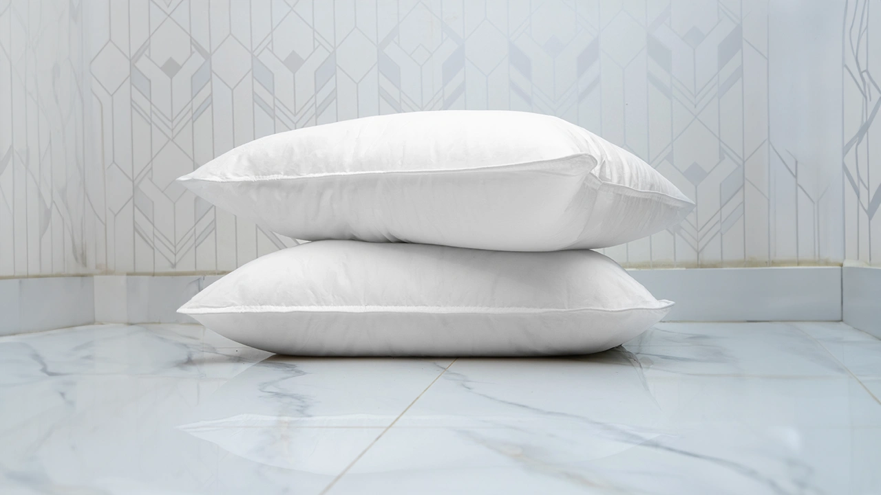 Bulk hotel Pillows