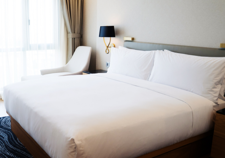 Pure Cotton Sheets in hotel bedroom