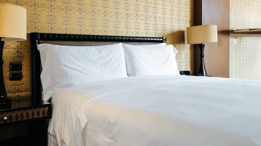 White Hotel Bed Sheets