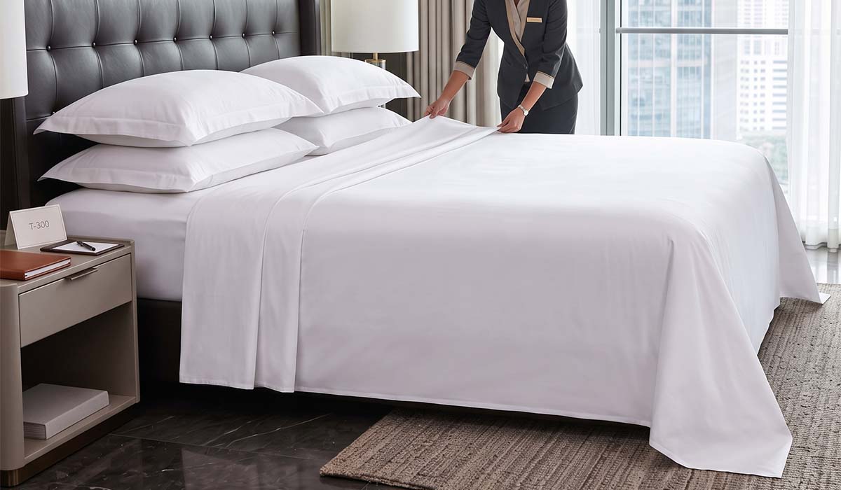 Are Flat Sheets Better for Hotels_